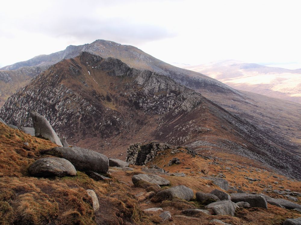 A 'Chir en Tarsuinn vanaf helling Cir Mhor