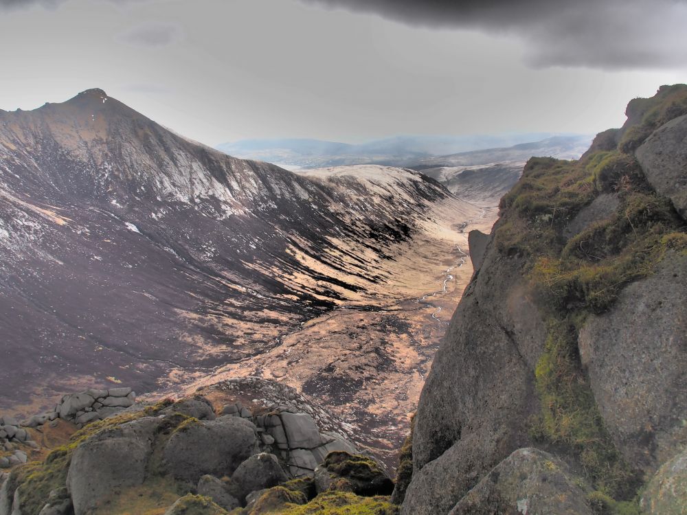 Zicht op Glen Rosa vanaf Cir Mhor
